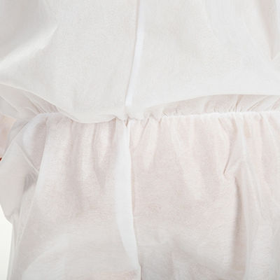 Qty universal 50 del aislamiento de ISO13485 SIGNO del tamaño disponible blanco del vestido por caso