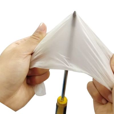 Guantes médicos disponibles del látex de la longitud blanca lechosa de 240m m ambientales