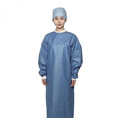 El teatro disponible del grupo 50gsm de Signo viste/vestido paciente de la cirugía